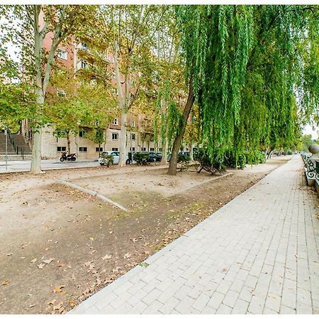 Apartamentos Madrid Rio Екстер'єр фото