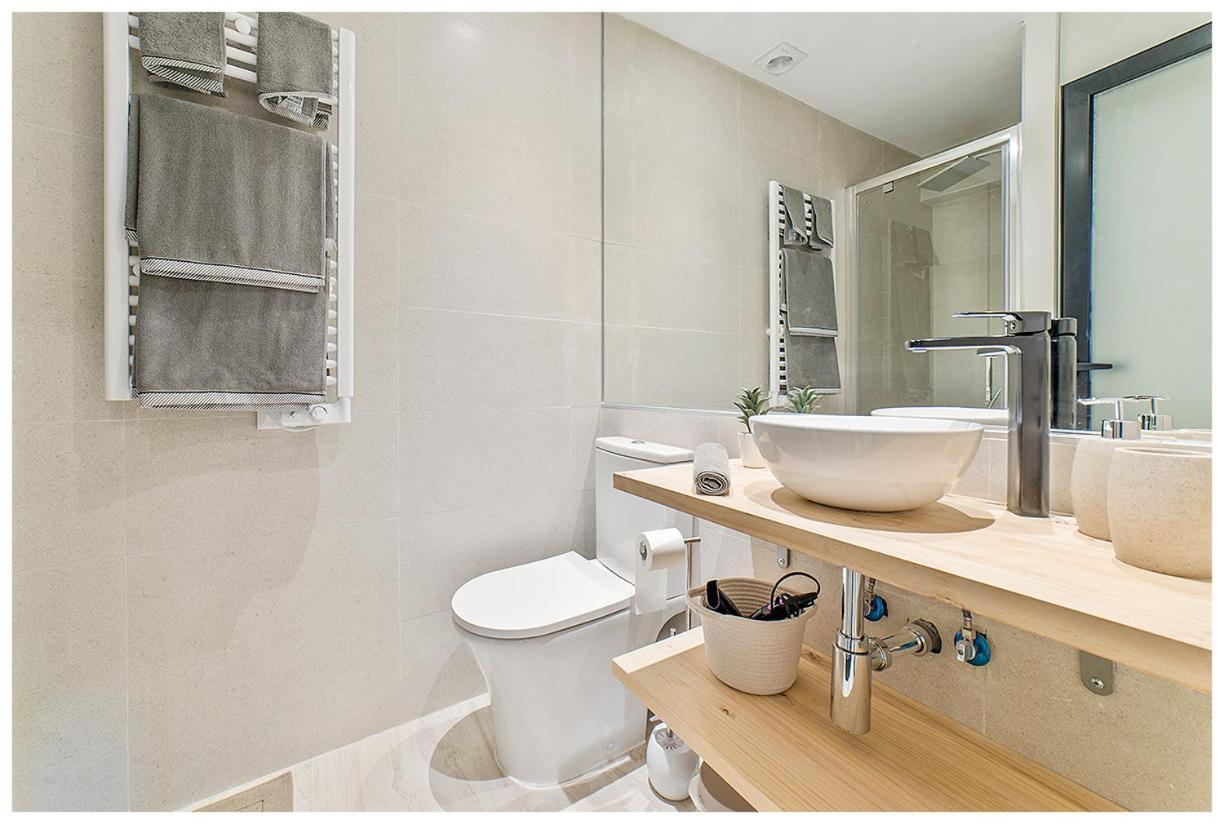 Apartamentos Madrid Rio Екстер'єр фото